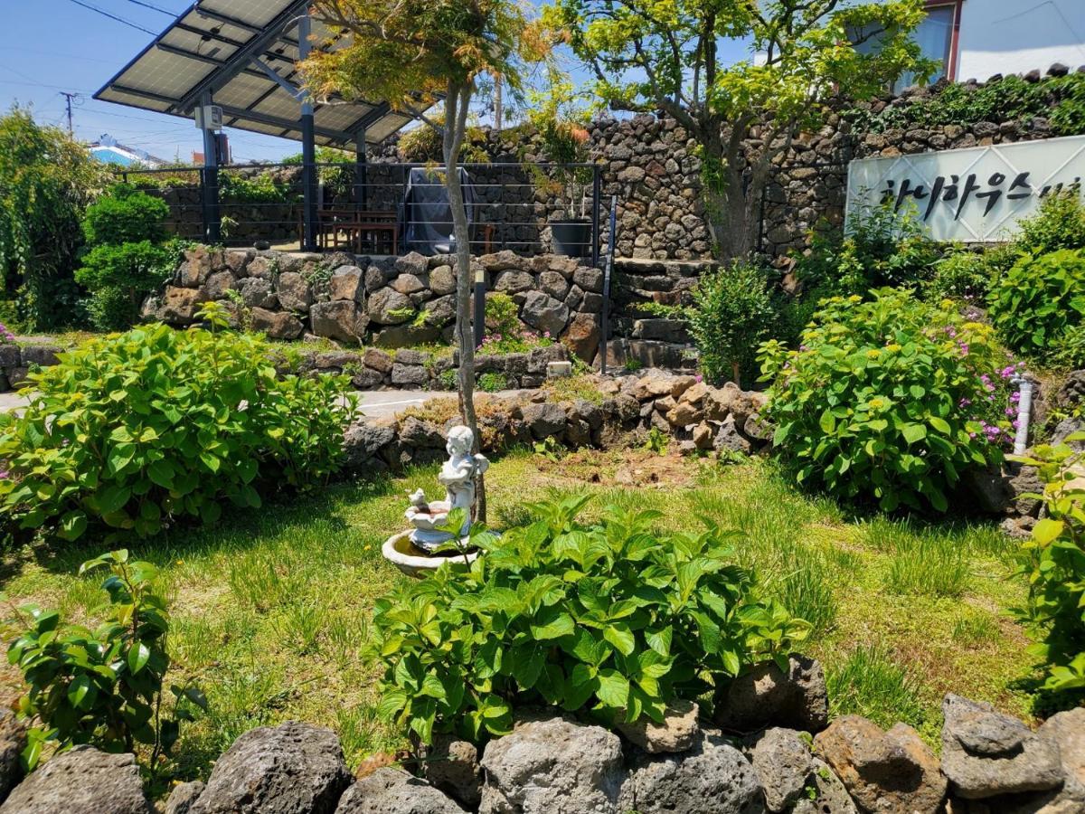 제주 하니하우스 신촌리 아파트 외부 사진